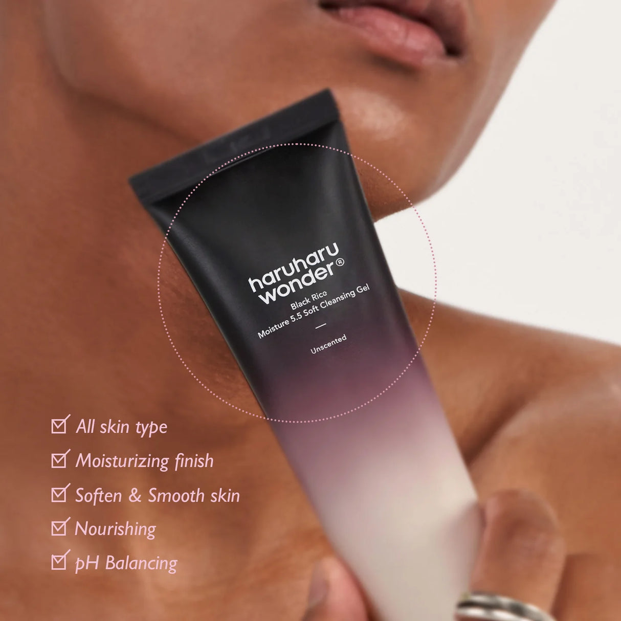 Haruharu Wonder Black Rice Moisture 5.5 Soft Cleansing Gel 100ml