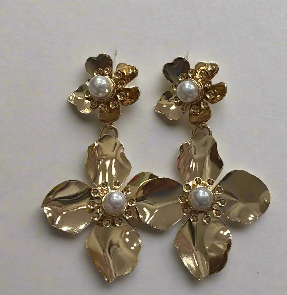 Allure Gold Flower Earrings