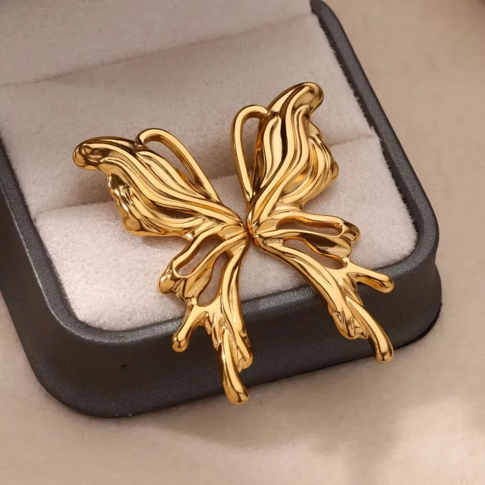 Faire Gold Spill Earrings
