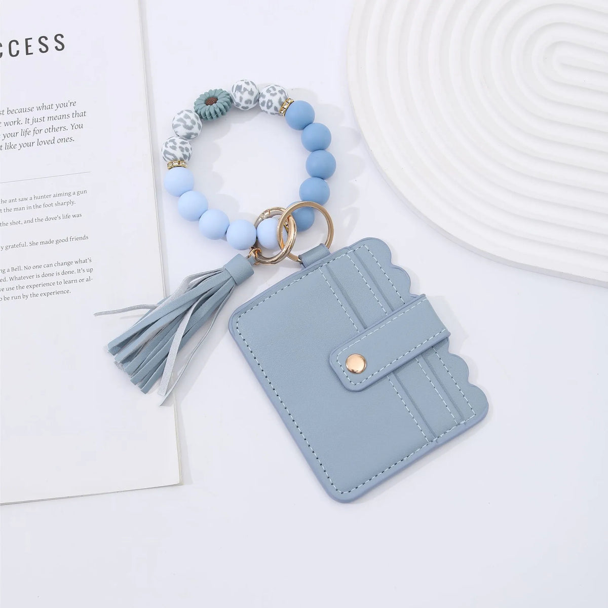 Daisy Beaded Flat Wallet