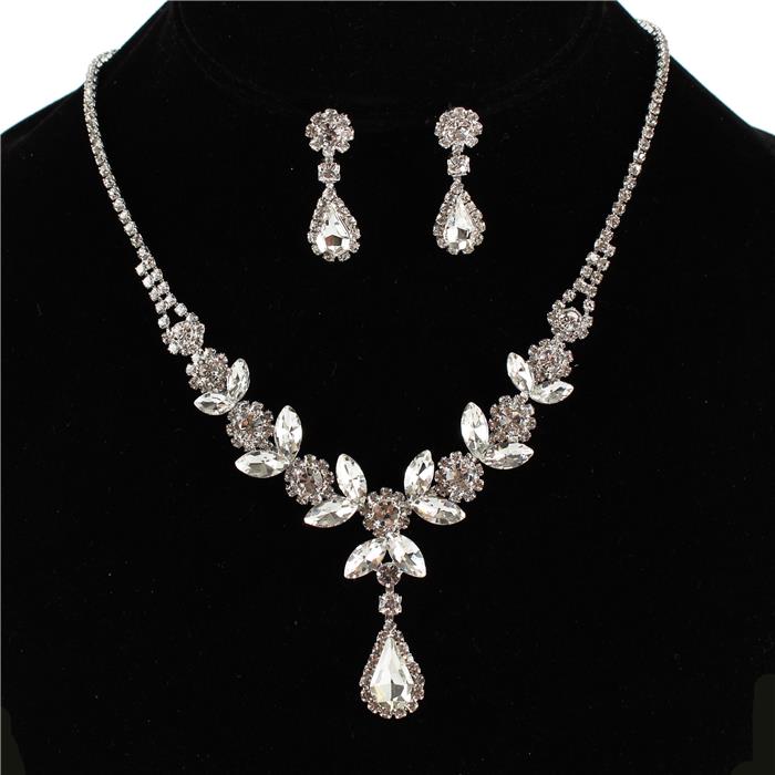 Romee Diamond Necklace Set