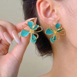 Retro Geometric Flower Stud Earrings