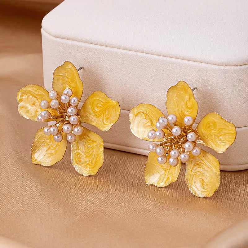 Raya Flower Earrings