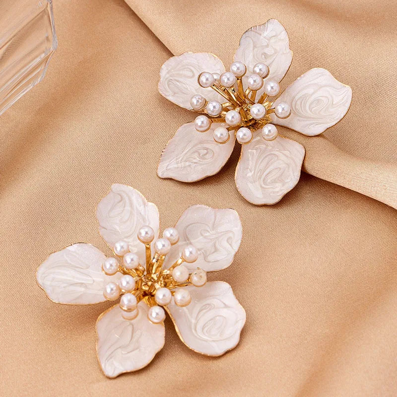 Raya Flower Earrings