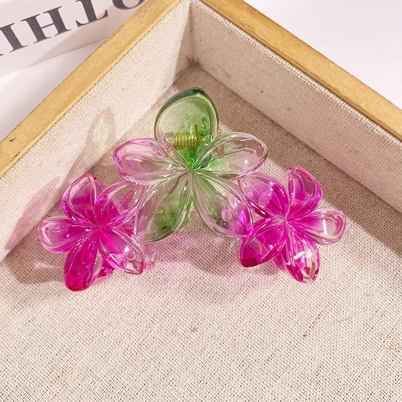 Tri Flower Claw Clip