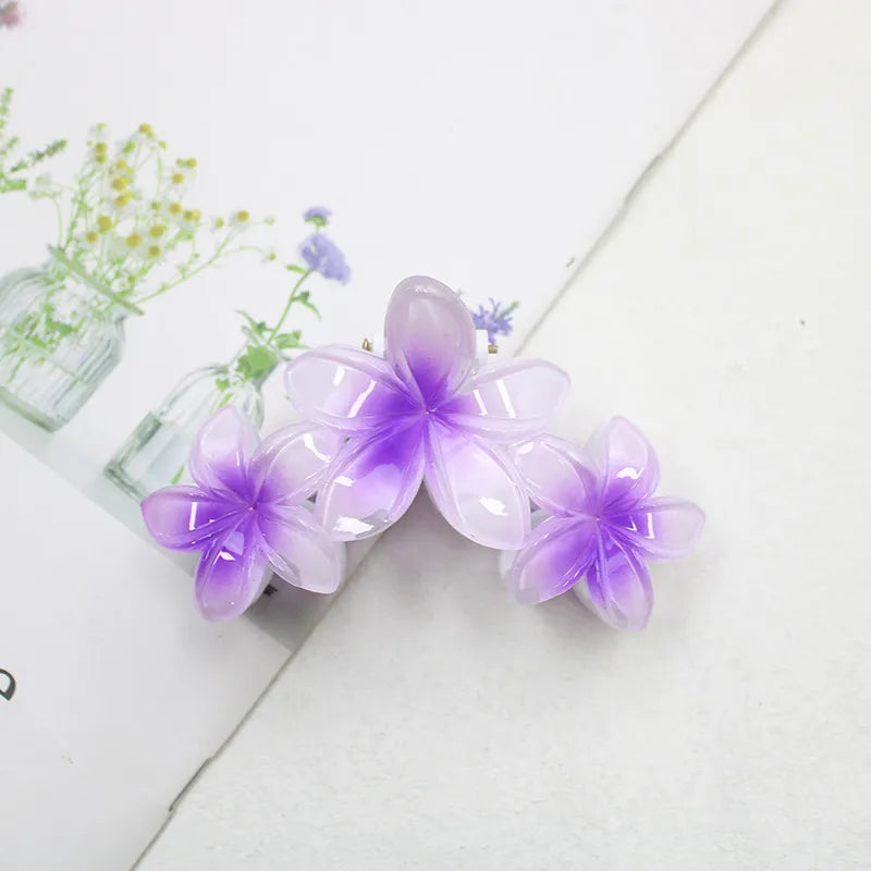 Tri Flower Claw Clip